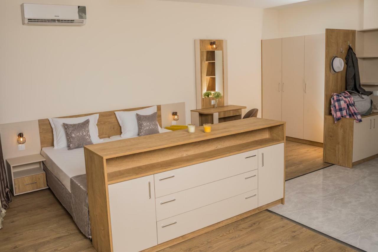 Allure Beach Resort Aparthotel Primorsko Esterno foto