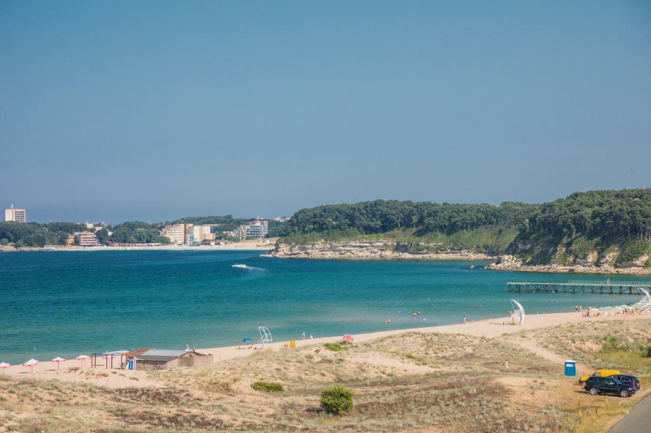 Allure Beach Resort Aparthotel Primorsko Esterno foto