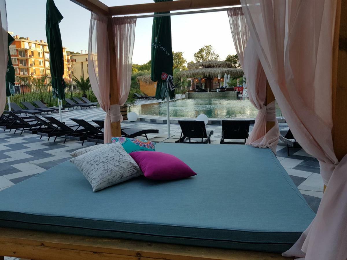 Allure Beach Resort Aparthotel Primorsko Esterno foto